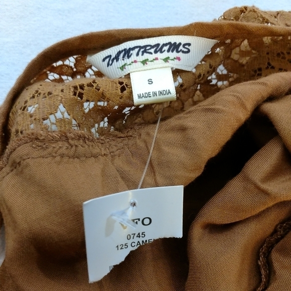 Tantrums Tan Embroidered Tunic Top🪶 - Picture 6 of 7